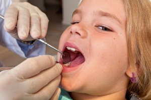 early childhood tooth decay