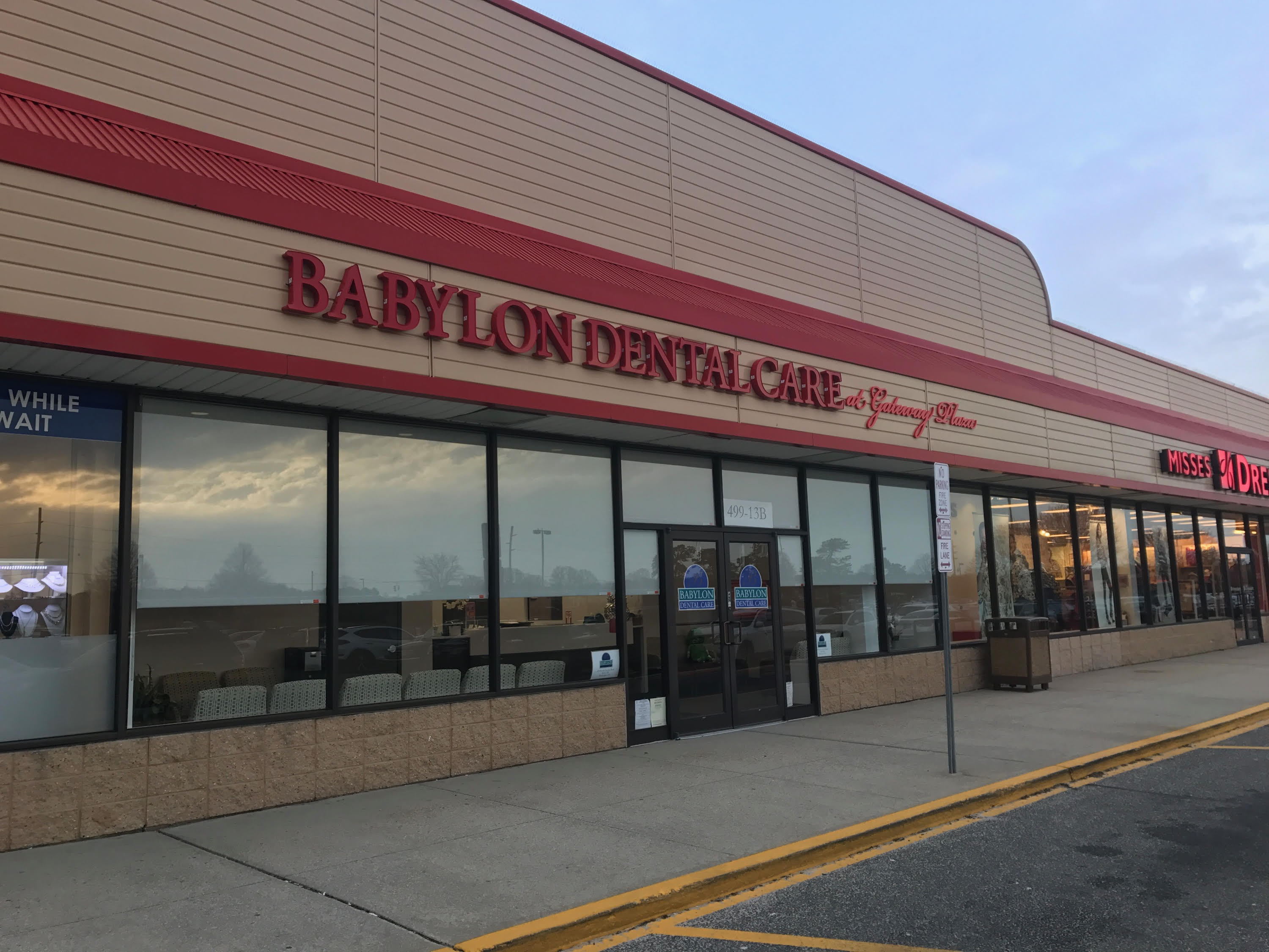 Patchogue Dentist Babylon Dental Care at Gateway Plaza Babylon