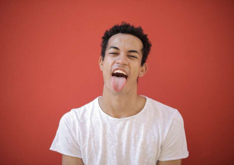 tongue hygiene